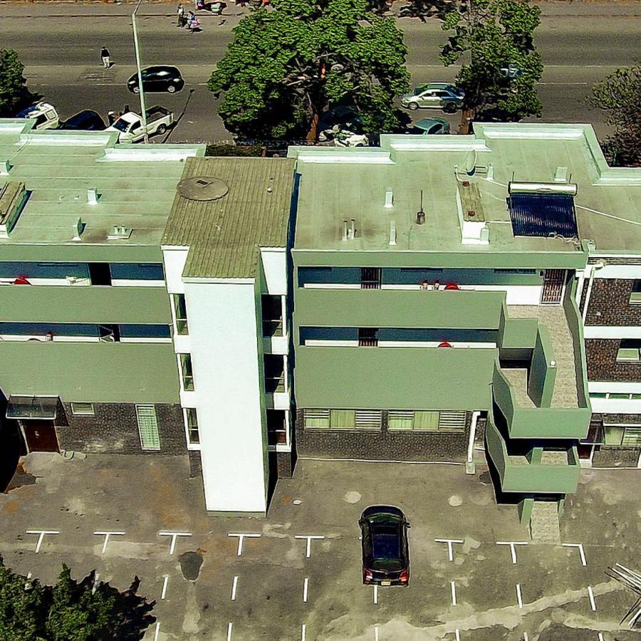 R Executive Apartments Harare Exterior foto