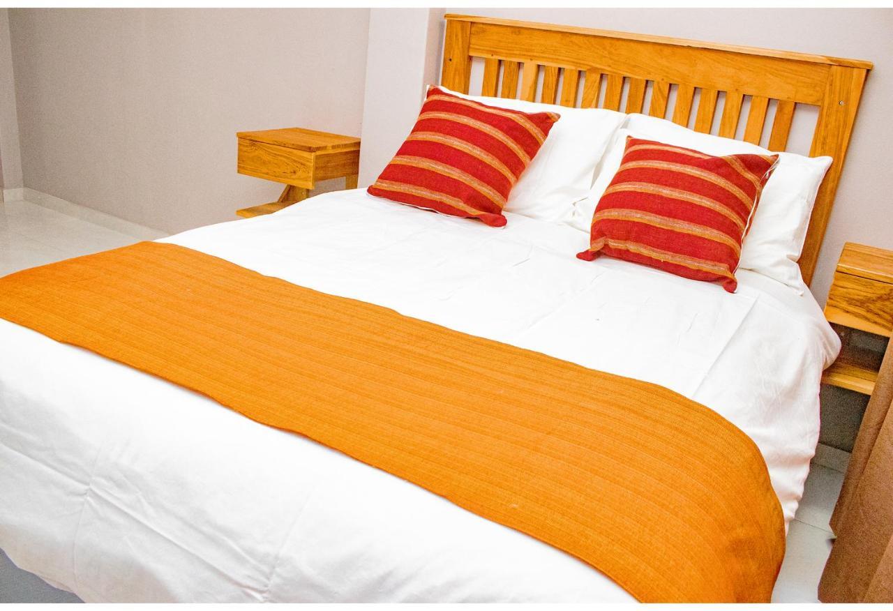 R Executive Apartments Harare Exterior foto