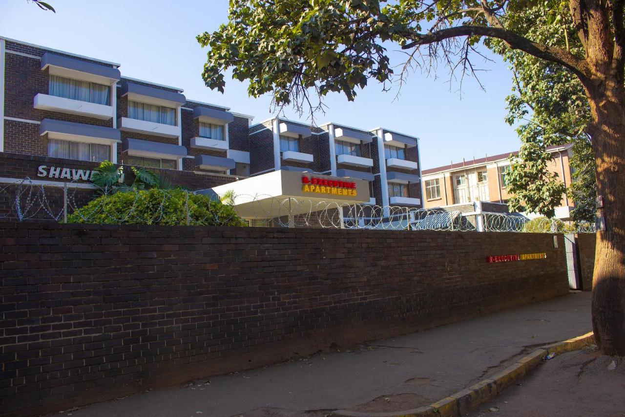 R Executive Apartments Harare Exterior foto