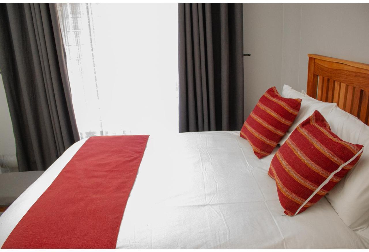 R Executive Apartments Harare Exterior foto